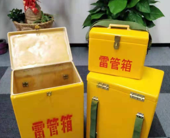 围场玻璃钢雷管箱有哪些特点